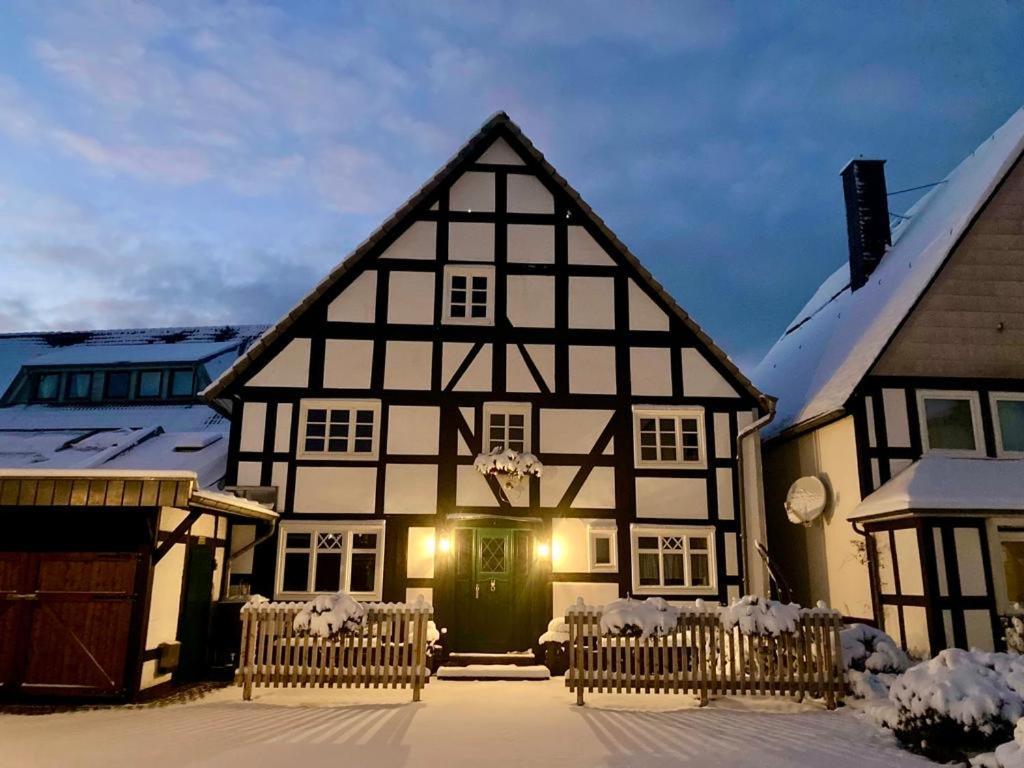 Willa Fachwerkhaus Im Sauerland - Goldhase Anno 1700 Medebach Zewnętrze zdjęcie